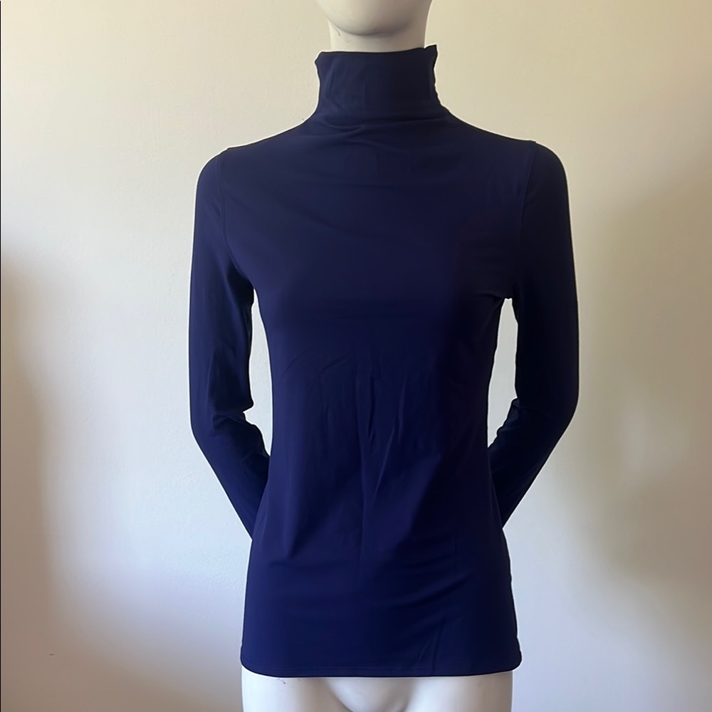 Lululemon Navy Blue Women's Turtleneck Top